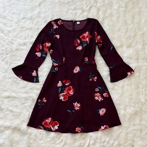 Old Navy Floral Bell Sleeve Dress Size XS